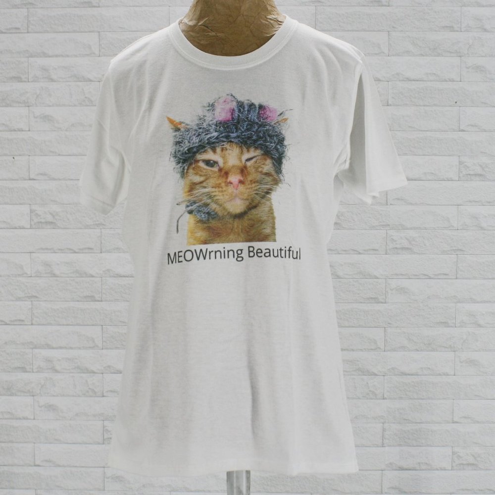 MONKEY CAT T-Shirt Crewneck Short Sleeve Meowrning Beautiful Curler Wig White - Picture 2 of 14